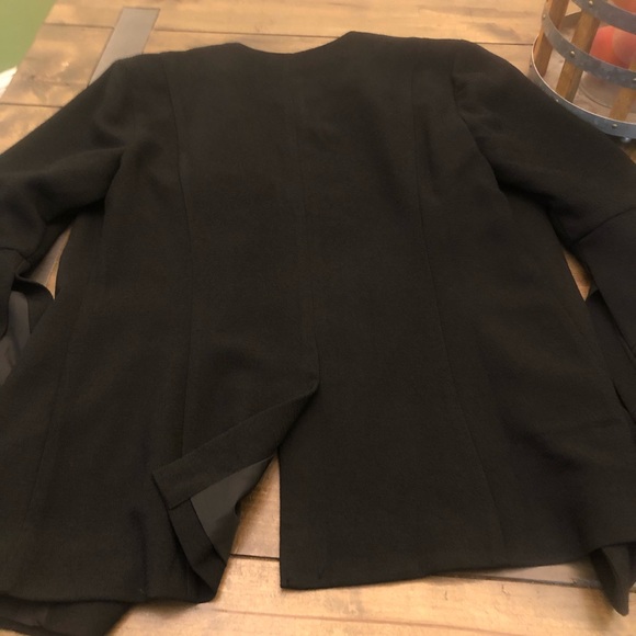 Who What Wear Bell Sleeve Jacket - Picture 13 of 16